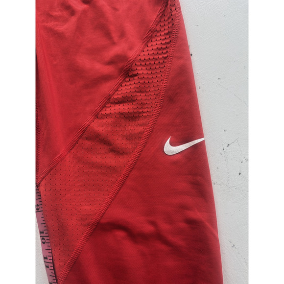 Nike Leggings Women M Red HyperCool Dri-Fit Training Capri Athleisure 725614-657 - Picture 4 of 6